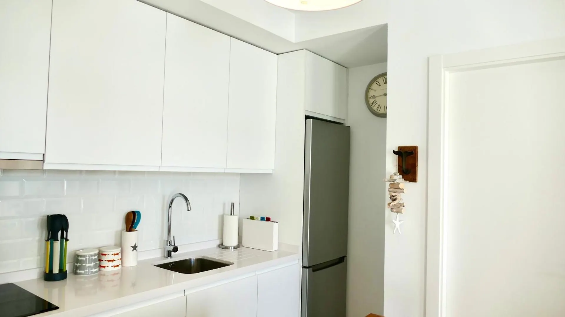 Casita Frigiliana - Stunning New Apartment With Views With Private Parking Space Испания