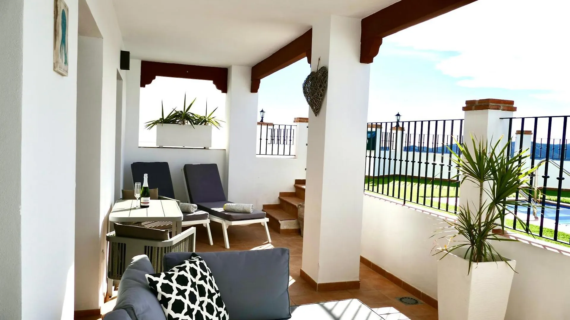Casita Frigiliana - Stunning New Apartment With Views With Private Parking Space 0*,  Испания